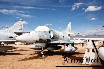 A-4F (155018) Skyhawk [Walk Around]